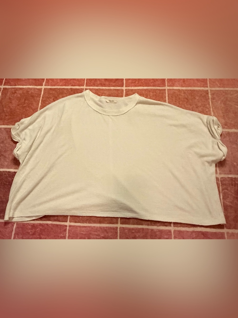 entro Boxy Crop Top in Cream